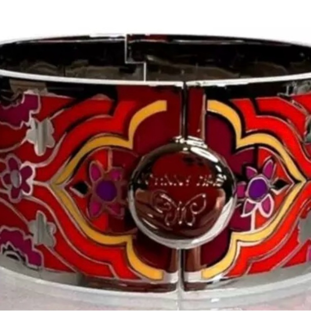 Johnny Was Red Saba hinged bracelet 8 1/2”